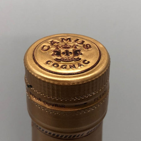 カミュ VSOP デラックス 700ml 40% CAMUS VSOP de LUXE コニャック【U0】