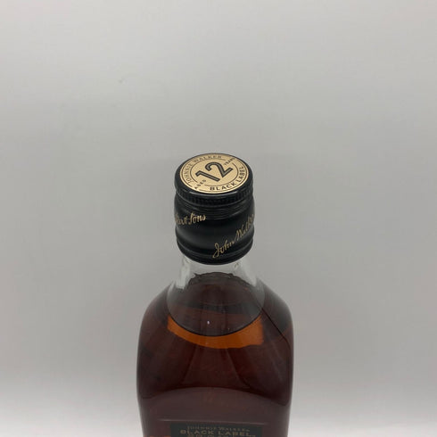 ジョニーウォーカー ブラックラベル 12年 黒キャップ 700ml 40% Johnnie Walker BLACK LABEL スコッチウイスキー【D2】