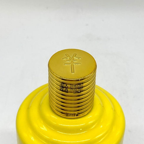 貴州茅台酒 五星ラベル 乙未羊年 黄陶器ボトル 2015 500ml 53% MOUTAI KWEICHOW 中国酒677g【J】液漏れ品