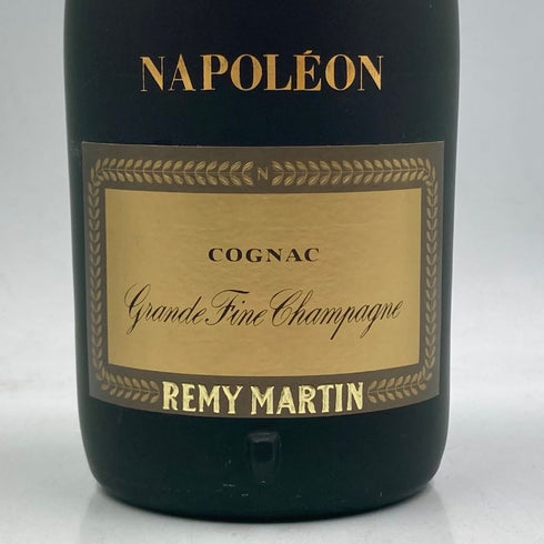 レミーマルタン ナポレオン グランド ファインシャンパーニュ 旧ボトル 700ml 40% REMY MARTIN NAPOLEON GRAND FINE CHANPAGNE コニャック【E2】