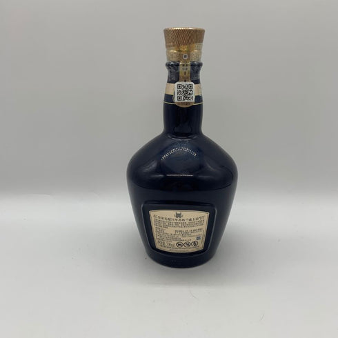 ロイヤルサルート 21年 シグネチャーブレンド 青陶器ボトル 700ml 40% ROYAL SALUTE スコッチウイスキー1401g【V0】