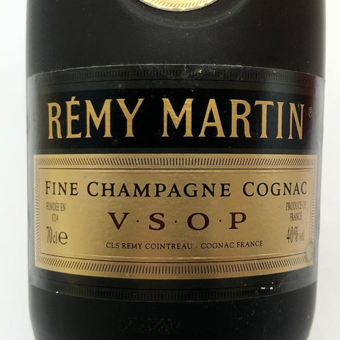レミーマルタン VSOP ファインシャンパーニュ 旧ラベル 700ml 40% REMY MARTIN FINE CHAMPAGNE コニャック【J4】