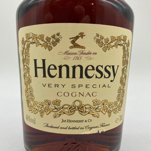 ヘネシー ベリースペシャル コニャック 700ml 40% Hennessy VERY SPECIAL 【H4】