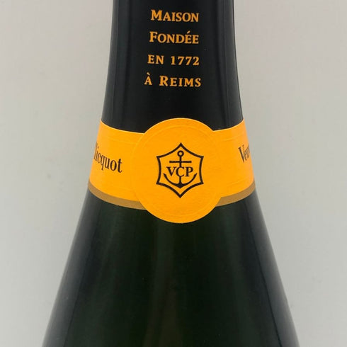 ヴーヴクリコ エクストラブリュット エクストラオールド 750ml 12% Veuve Clicqumt シャンパン【F0】