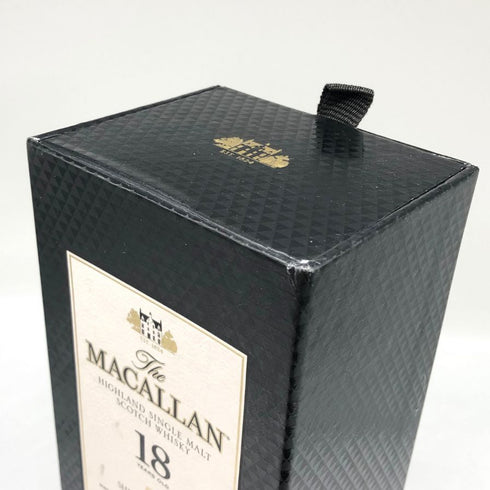 ザ マッカラン 18年 シェリーオーク 空き箱 化粧箱 カートン The MACALLAN【B3】
