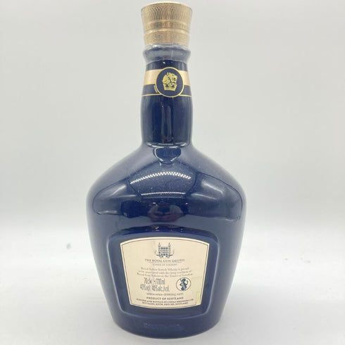 ロイヤルサルート 21年 シグネチャーブレンド 青陶器ボトル 700ml 40% ROYAL SALUTE 1421g【W】