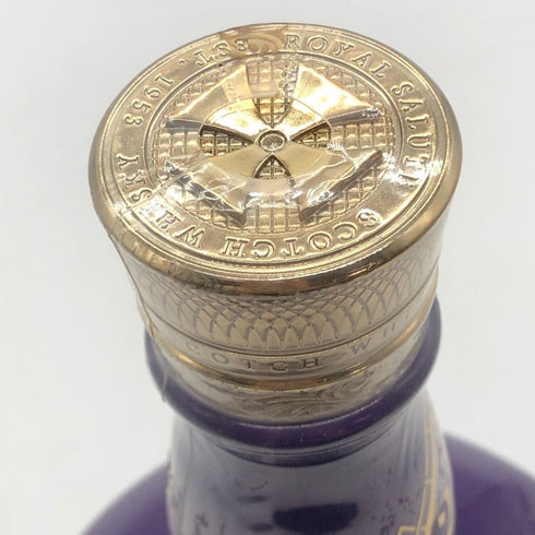ロイヤルサルート 27年 スモールバッチ ファースト フィル レイ カスク 700ml 40% ROYAL SALUTE スコッチウイスキー1411g【A3】