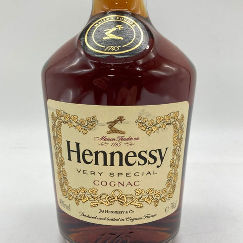 ヘネシー ベリースペシャル 700ml 40% Hennessy Very Special 【V4】