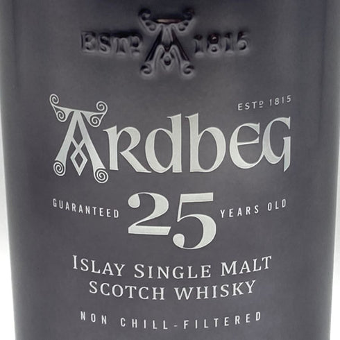 アードベッグ 25年 シングルモルト 700ml 46% ARDBEG スコッチウイスキー【X】