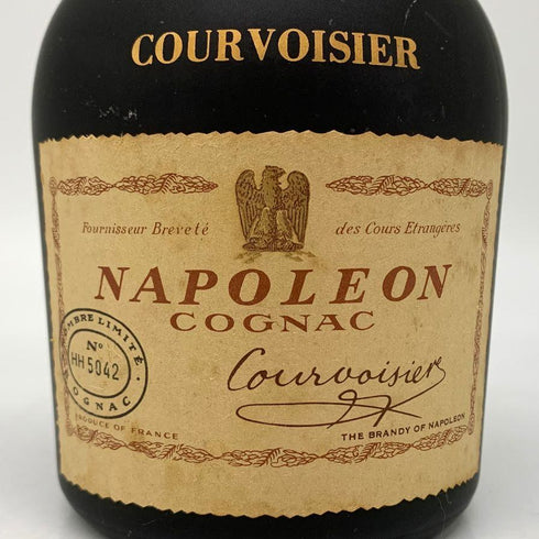 クルボアジェ ナポレオン 特級 700ml 40% COURVOISIER NAPOLEON コニャック【O2】