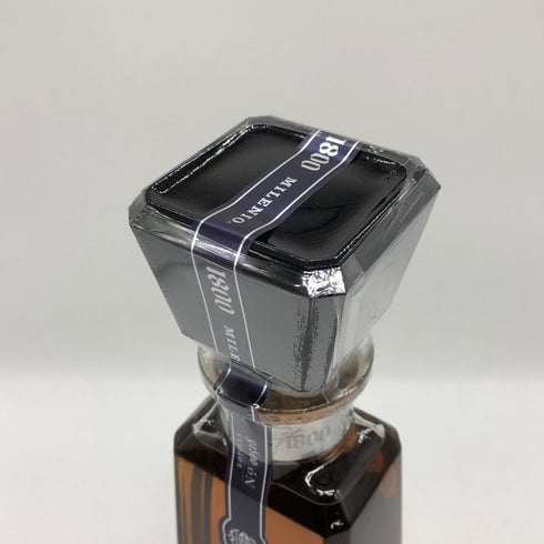 クエルボ 1800 ミレニオ エクストラアネホ 750ml 40% Milenio テキーラ【Q0】