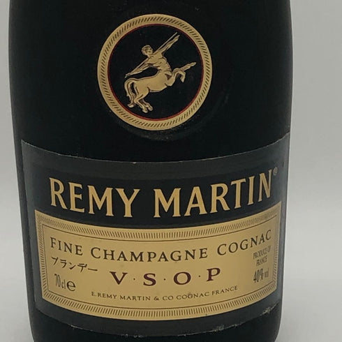 レミーマルタン VSOP ファインシャンパーニュ 旧ラベル 700ml 40% REMY MARTIN FINE CHAMPAGNE コニャック【F4】