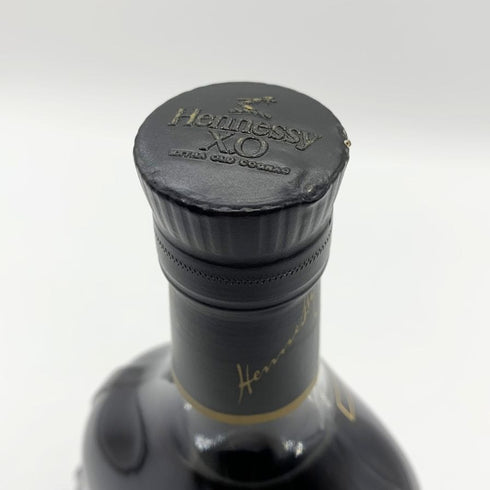 ヘネシー XO 黒キャップ 700ml 40% Hennessy コニャック【A】
