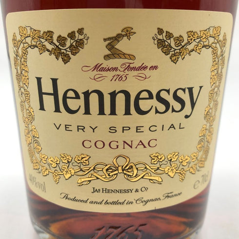 ヘネシー ベリースペシャル コニャック 700ml 40% Hennessy VERY SPECIAL コニャック【T】