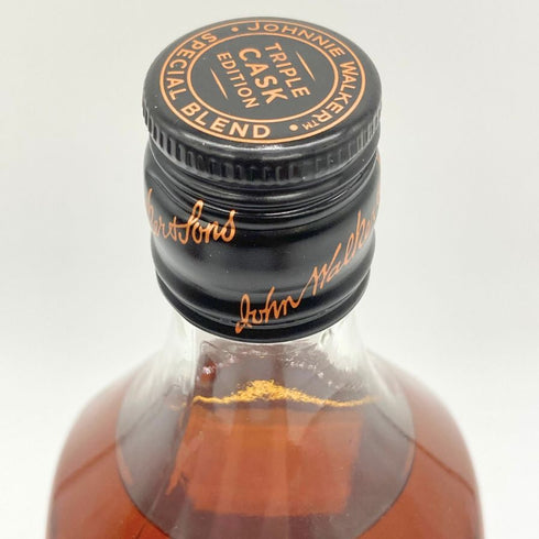 ジョニーウォーカー ブラックラベル トリプルカスクエディション 700ml 40% JOHNNIE WALKER BLACK LABEL TRIPLE CASK EDITION 【V1】