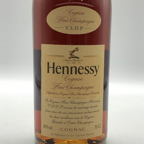 ヘネシー VSOP ファインシャンパーニュ スリムボトル クリアボトル 700ml 40% Hennessy VSOP コニャック【R0】