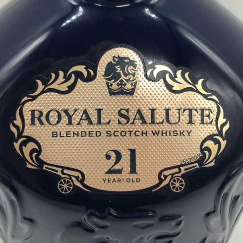 ロイヤルサルート 21年 シグネチャーブレンド 40% 700ml ROYAL SALUTE スコッチウイスキー1415g【P4】