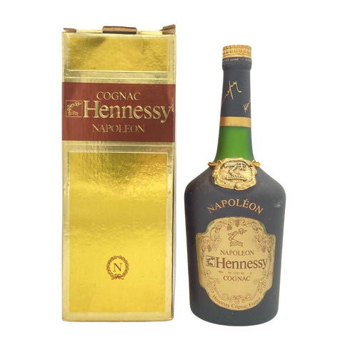 ヘネシー ナポレオン コニャック 金キャップ 700ml 40% HENNESSY NAPOLEON コニャック【C4】