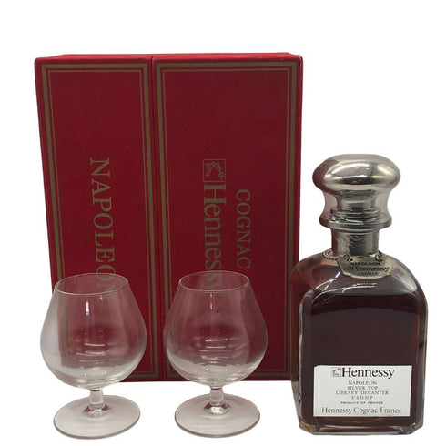 ヘネシー ナポレオン シルバートップ 700ml 40% Hennessy Silver Top コニャック【A4】