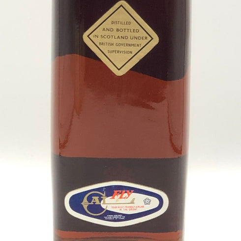 ジョニーウォーカー ブラックラベル 12年 金キャップ 946ml Johnnie Walker BLACK LABEL スコッチウイスキー【B0】