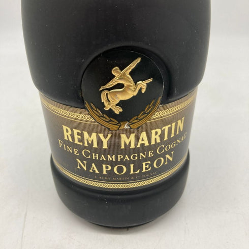 レミーマルタン ナポレオン ファインシャンパーニュ 700ml 40% REMY MARTIN NAPOLEON FINE CHANPAGNE コニャック【E3】