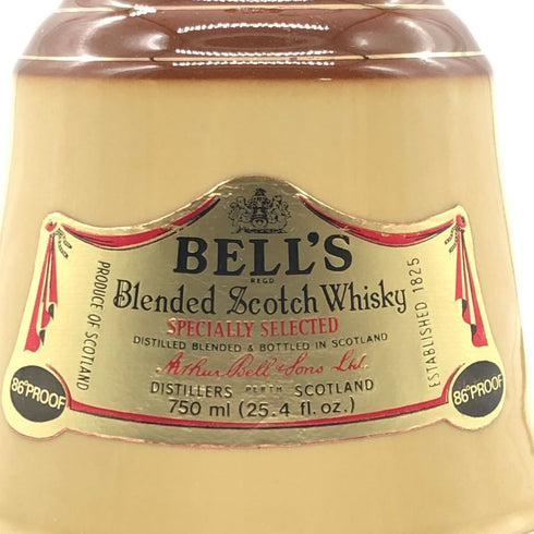 ベルズ デキャンタ 陶器ボトル 750ml 43% BELL’S スコッチウイスキー1375g【B0】