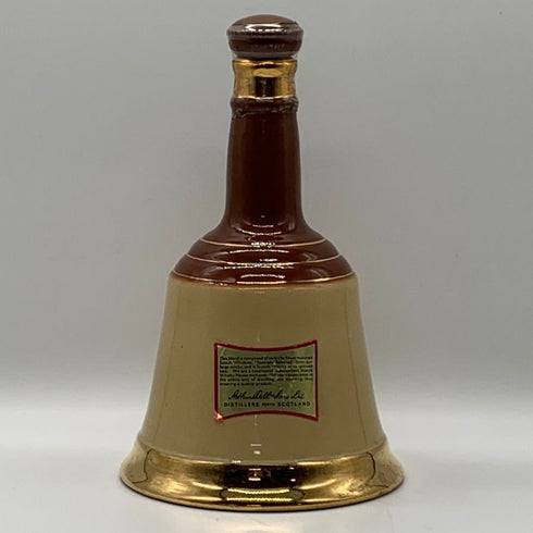 ベルズ スコッチ ウイスキー スぺシャリー セレクト ザ ベルズ デキャンタ 750ml 43% bells scotch whisky specially selected blended the bell decanter スコッチウイスキー1393g【C0】