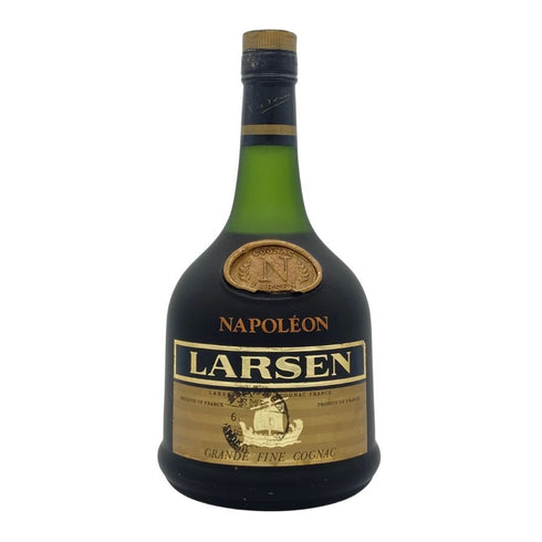 クルボアジェ ナポレオン 旧ラベル 韓国免税店ラベル COGNAC 700ml 40% COURVOISIER NAPOLEON コニャック【P2】