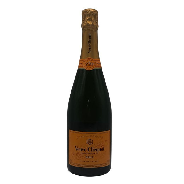 ヴーヴ クリコ ブリュット イエローラベル 750ml 12% VEUVE CLICQUOT YELLOW シャンパン【D1】