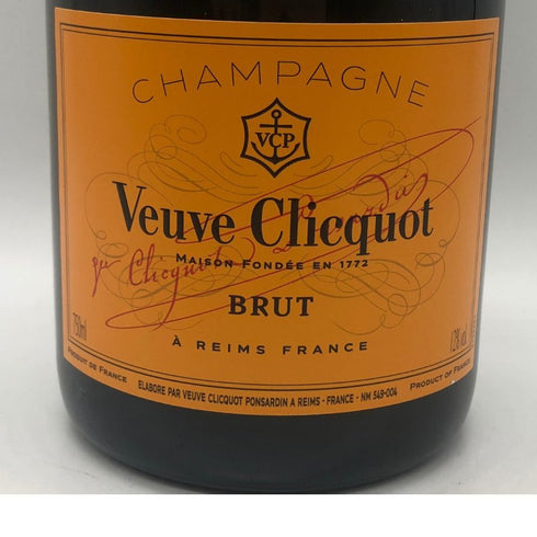 ヴーヴ クリコ ブリュット イエローラベル 750ml 12% VEUVE CLICQUOT YELLOW シャンパン【D1】
