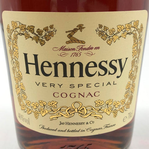 ヘネシー ベリースペシャル コニャック 700ml 40% Hennessy VERY SPECIAL コニャック【U】