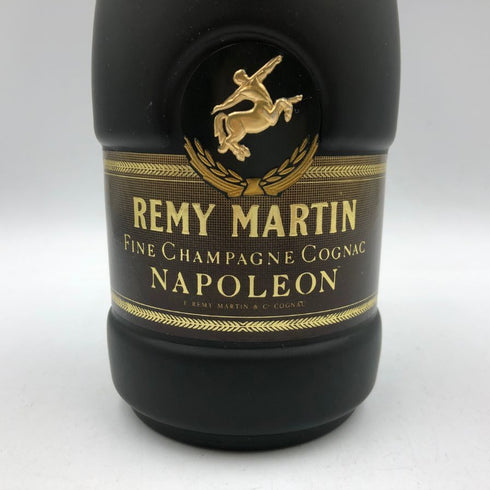 レミーマルタン ナポレオン ファインシャンパーニュ 700ml 40% REMY MARTIN NAPOLEON FINE CHANPAGNE コニャック【Q4】