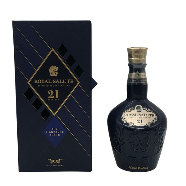 ロイヤルサルート 21年 シグネチャーブレンド 青陶器ボトル 700ml 40% ROYAL SALUTE 1395g【U4】