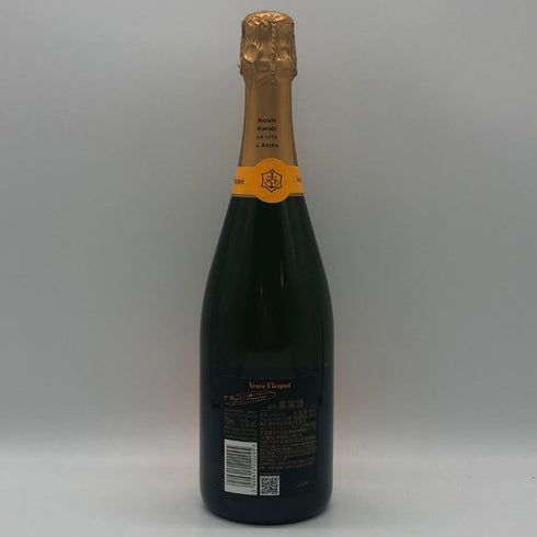ヴーヴ クリコ ブリュット イエローラベル 750ml 12% VEUVE CLICQUOT YELLOW シャンパン【C3】
