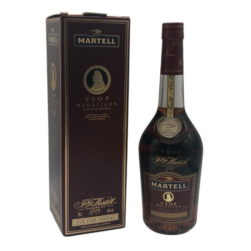 マーテル VSOP メダイヨン 赤ラベル クリアボトル 700ml 40% MARTELL ブランデー【H1】