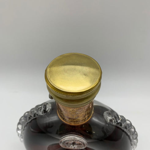 レミーマルタン ルイ13世 金キャップ 四角形箱 700ml REMY MARTIN LOUIS XIII 【同梱不可】【P4】