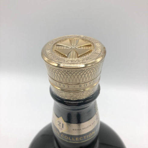 ロイヤル サルート 21年 ファッション コレクション リチャード クイン エディション2 デイジー 40% 700ml Royal Salute 21yo The Fashion Collection Richard Quinn Edition2 スコッチウイスキー1406g【W4】