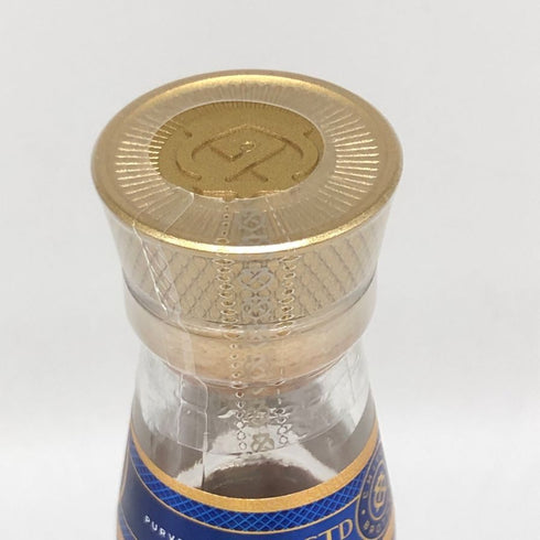 シーバスリーガル 18年 ゴールドシグネチャー 700ml 40% CHIVAS REGAL スコッチウイスキー【Z1】