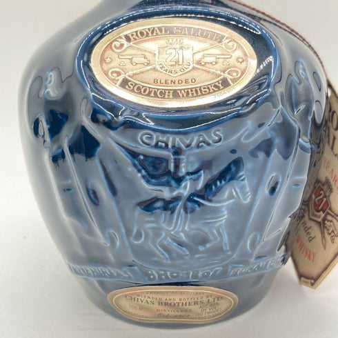 シーバス ブラザーズ ロイヤルサルート 21年 青陶器 700ml 40% Chivas Brothers ROYAL SALUTE 1336g【W】