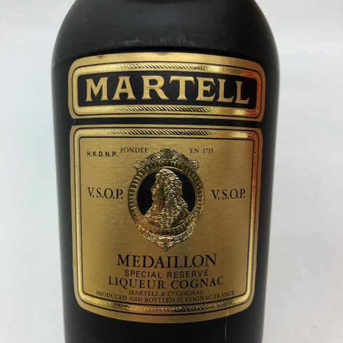 マーテル メダイヨン VSOP 700ml 40% MEDAILLON MARTELL コニャック【E1】
