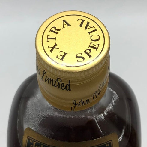 ジョニー ウォーカー ブラックラベル エクストラ スペシャル 金キャップ 760ml 43% Johnnie Walker BLACK LABEL EXTRA SPECIAL スコッチウイスキー【V1】