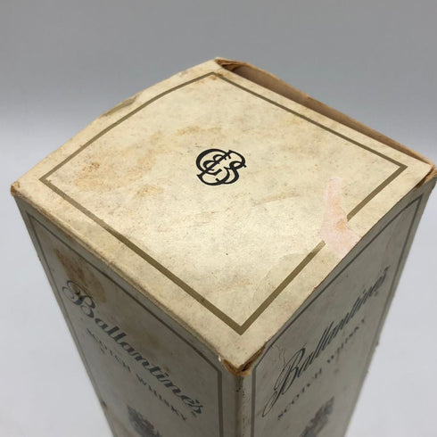 バランタイン 30年 ベリーオールド 金キャップ 700ml 43% Ballantine's VERY OLD スコッチウイスキー【A】