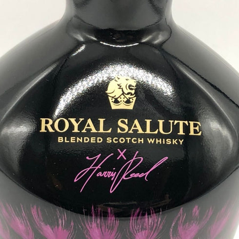 ロイヤル サルート 21年 ファッション コレクション ハリス リード エディション パープル 40% 700ml Royal Salute 21yo The Fashion Collection Harris Reed スコッチウイスキー1407g【D4】