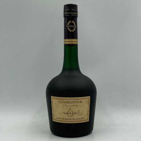クルボアジェ ナポレオン グリーンボトル 700ml 40% COURVOISIER NAPOLEON コニャック【G3】
