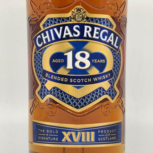 シーバスリーガル 18年 ゴールドシグネチャー 700ml 40% CHIVAS REGAL スコッチウイスキー【Z1】
