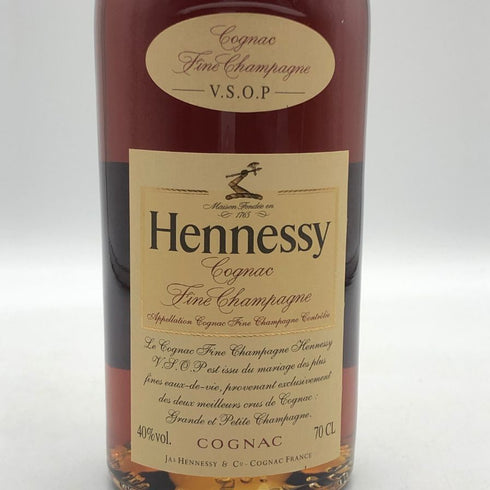 ヘネシー VSOP スリムボトル 700ml 40% Hennessy コニャック【D3】