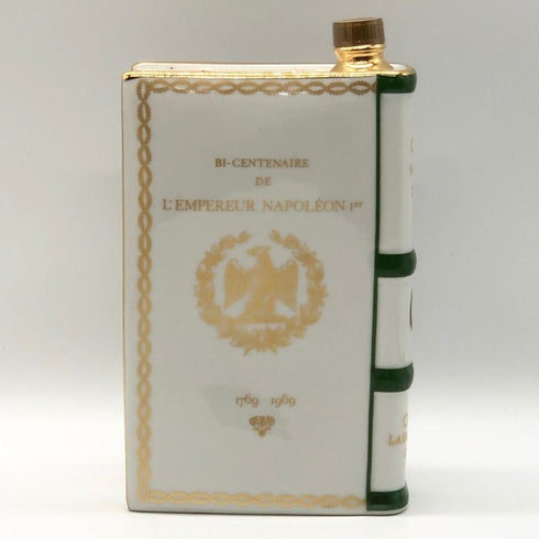 カミュ ナポレオン ブック 白陶器 700ml 40% CAMUS NAPOLEON BOOK スコッチウイスキー1096g【E0】