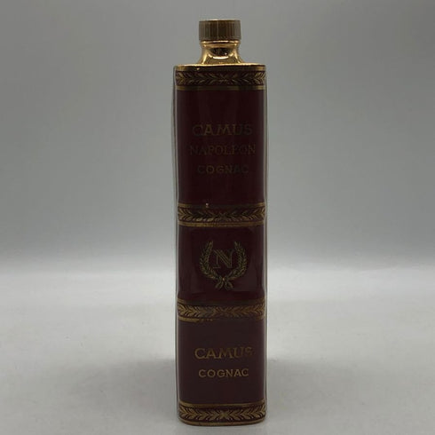 カミュ ナポレオン ブック 赤陶器ボトル 700ml 40% CAMUS NAPOLEON コニャック1190g【A4】