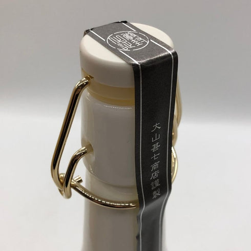 本坊酒造 原酒 屋久杉 本格焼酎 手造りかめ壺仕込み 陶器ボトル 720ml 37% 芋焼酎1248g【E1】