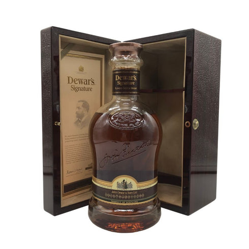 デュワーズ シグネチャー ウイスキー 750ml 40% 箱 Dewar's スコッチウイスキー【P2】
